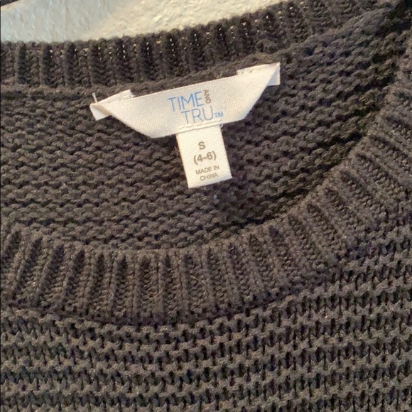 Time & Tru Knit sweater - Picture 2 of 3